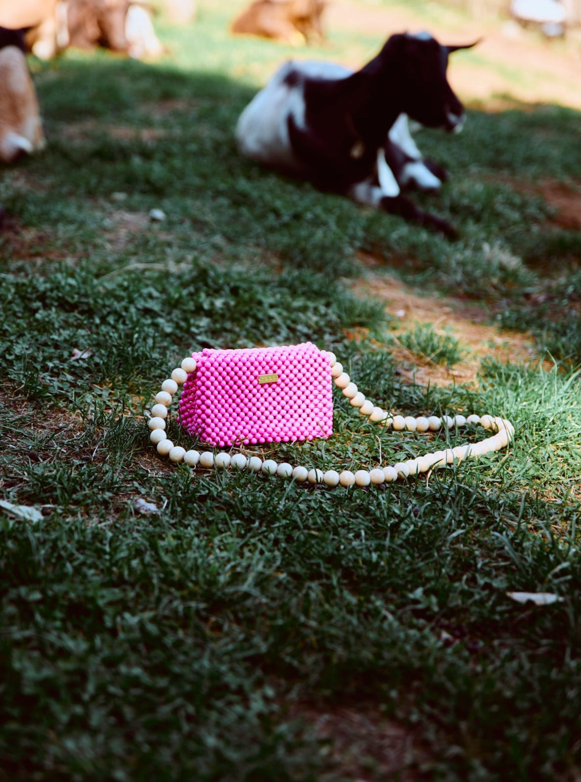 wood ball shoulder bag(vivid pink)